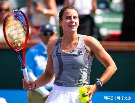 的球技和灵 的球技和灵